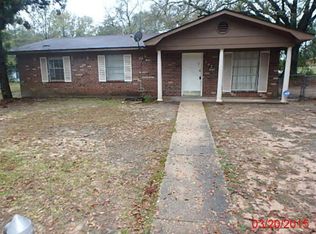 1639 Kuffskie Ln, Mobile, AL 36618