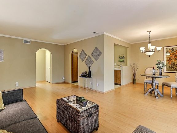2nd image of 1059 Alta Mira Dr APT B
