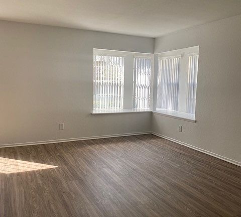 2nd image of 829 S Magnolia Ave APT A