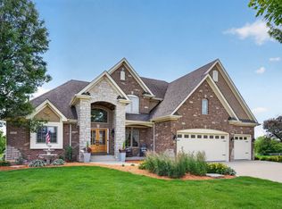 5728 Waters Edge Ct, Yorkville, IL 60560