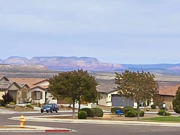 5th image of 2063 Gold Rush Lane
