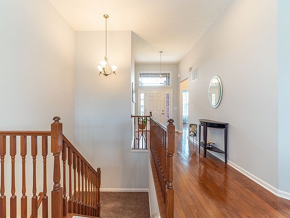 4th image of 1621 Weeping Willow Ct
