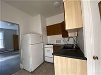 5th image of 303 E Madison St #1