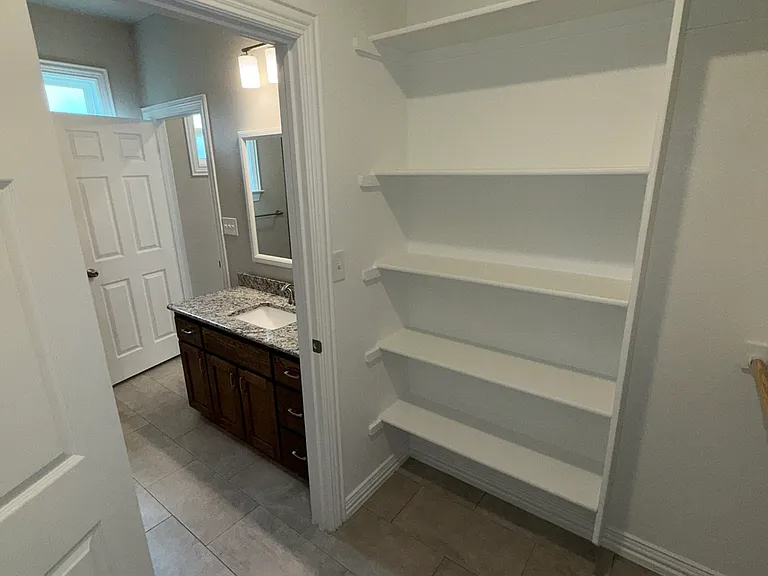 3314 Fenway Cir — Photo 13