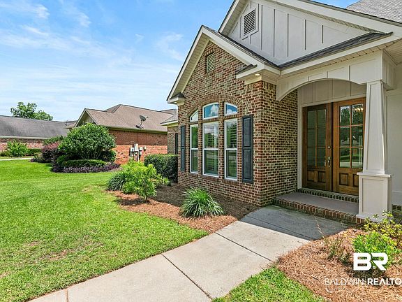 4th image of 9670 Bella Dr