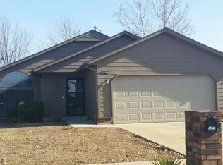 4001 S Sycamore Ave, Broken Arrow, OK 74011