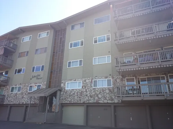 2552 14th Ave W APT 401, Seattle, WA 98119