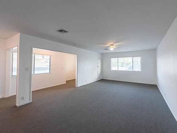 3rd image of 4105 W Magnolia Blvd Suite B