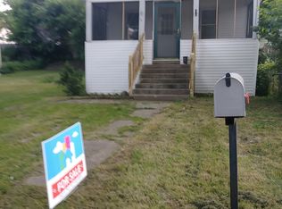 106 Oak St, Jackson, MI 49203