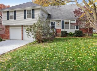 521 N Stevenson St, Olathe, KS 66061