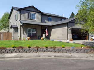 355 NE Blossom Ct, Sublimity, OR 97385