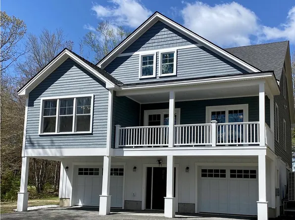 11 Shore Farm Ln, Kennebunkport, ME 04046