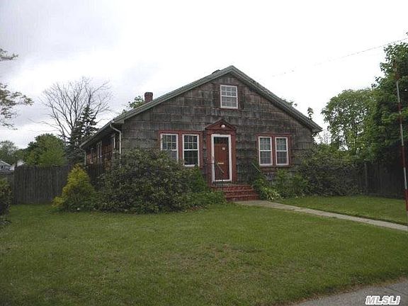 2nd image of 24 Washington Ave