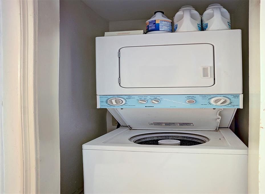 1st image of 2507 Montrose Blvd APT 48