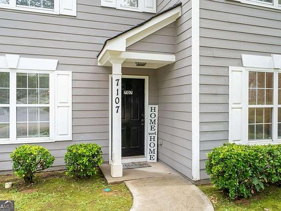 3rd image of 7107 Springchase Way