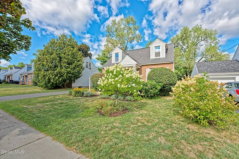 2nd image of 38 Danker Avenue