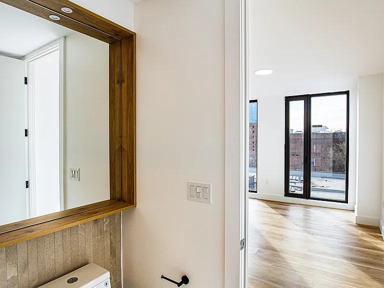 303 Wythe Ave #405 — Photo 24