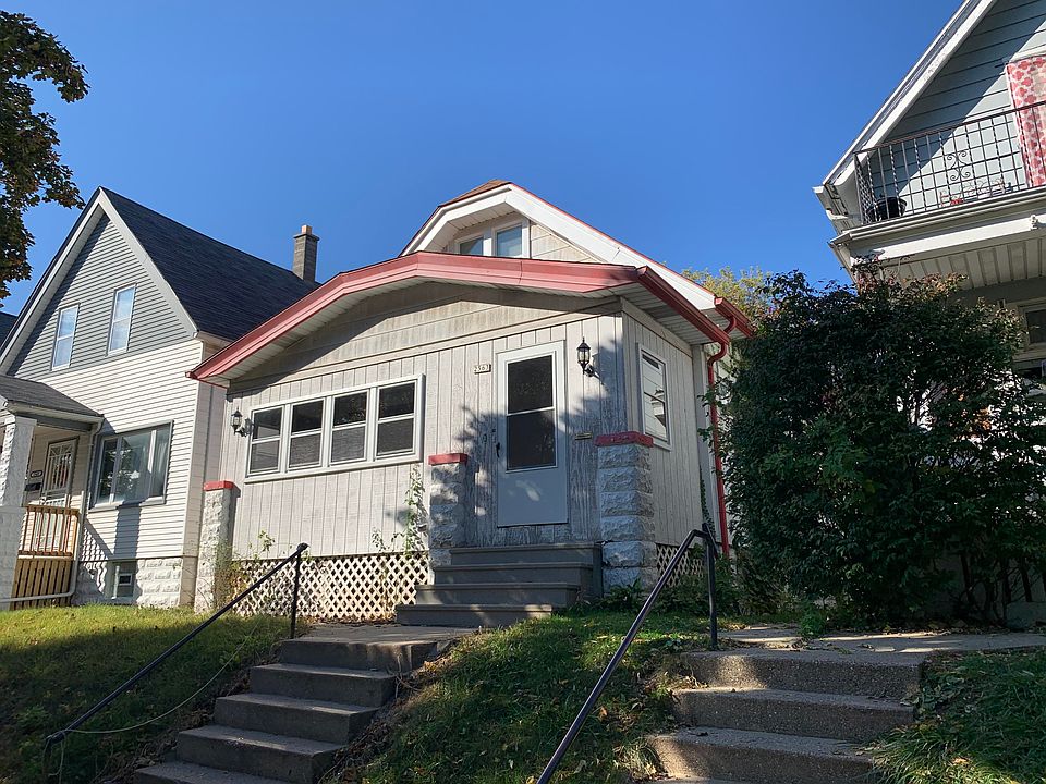 2nd image of 2563 S 34th St