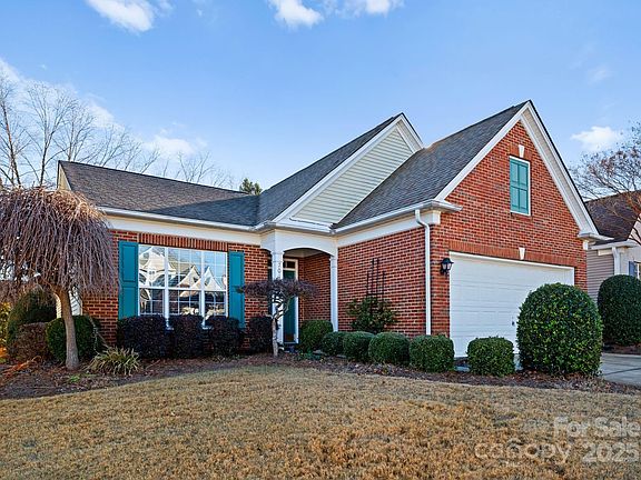 2nd image of 7011 Southbrook Dr
