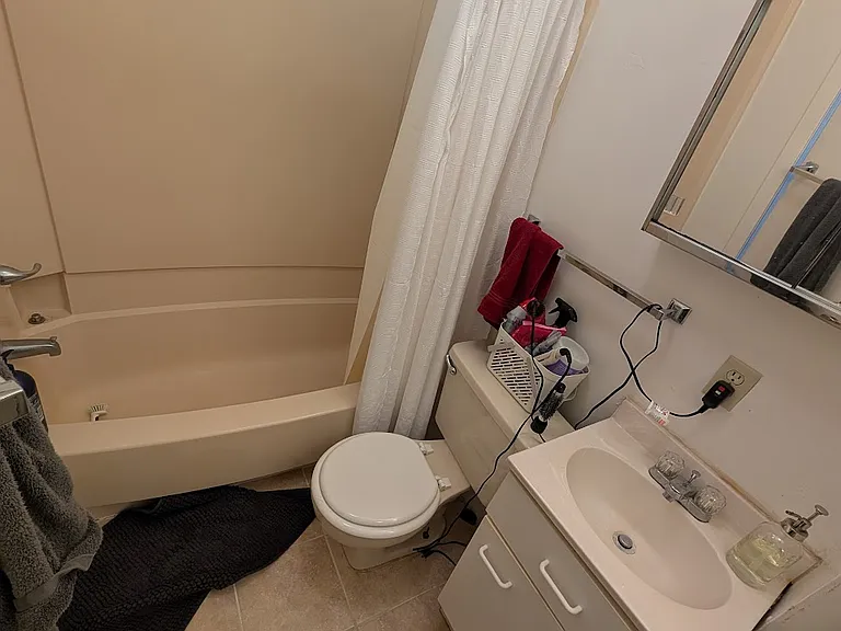 4700 Alden Ave #1 — Photo 8