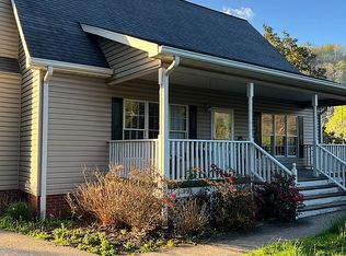 138 Shoemake Dr, Whitesburg, KY 41858