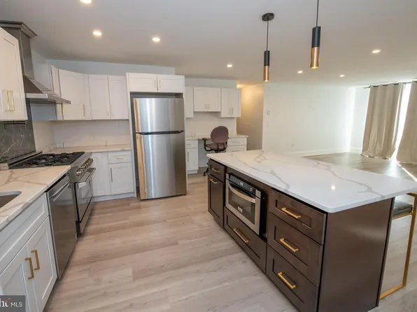 100 West Ave #206, Jenkintown, PA 19046