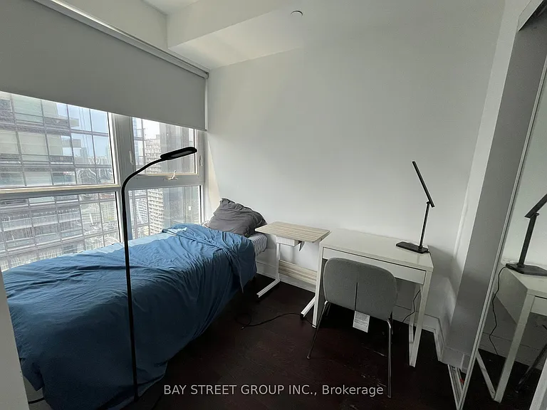 7 Grenville St #3401 — Photo 11