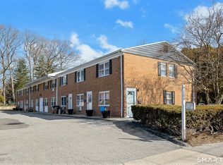 30 Maple Tree Ave #B, Stamford, CT 06906