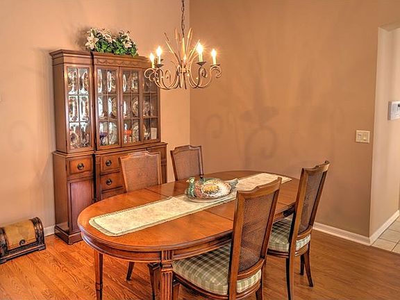 4th image of 3008 Paynes Pl