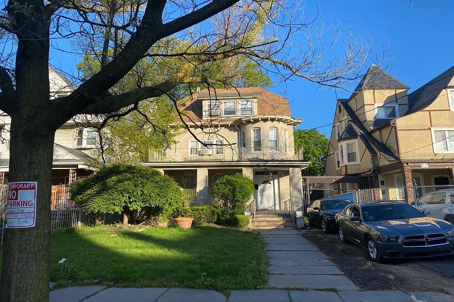 1st image of 282-284 Roseville Ave