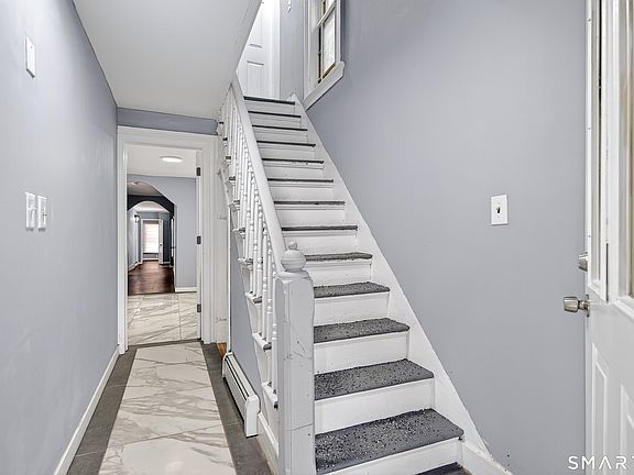 5th image of 343 Greenwich Avenue