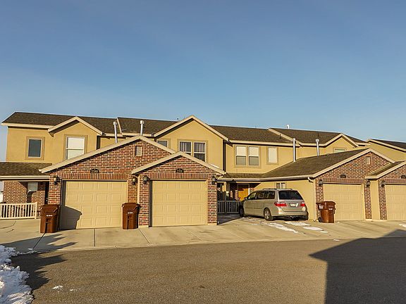 3rd image of 2391 N Charleston Ave