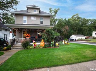 3203 15th St #C, Moline, IL 61265