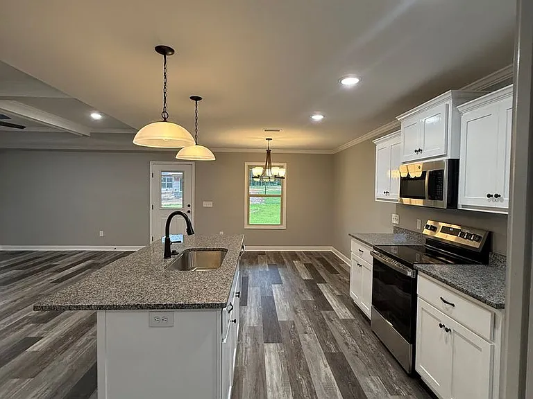 101 Brandi Ave — Photo 11