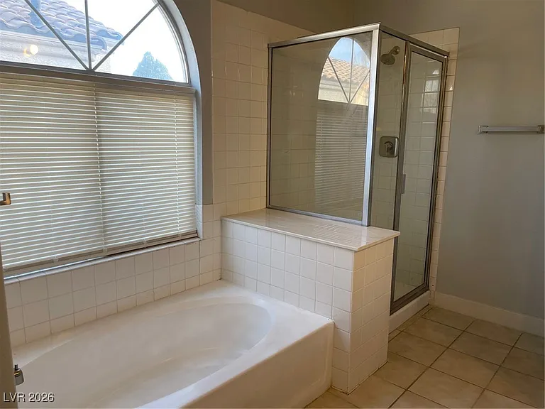 1425 Dragon Rock Dr — Photo 15