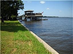 1st image of 19415 Aquatic Dr