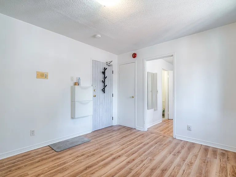 198 Dunn Ave #402 — Photo 6