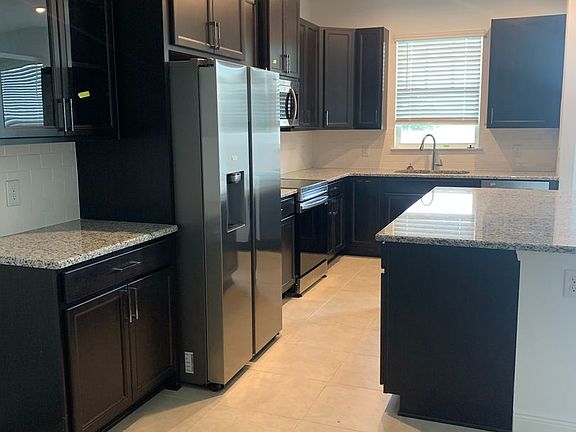 5th image of 7015 Nemours Pkwy