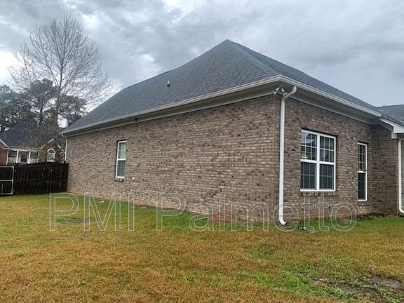 3rd image of 304 Teague Park Ct