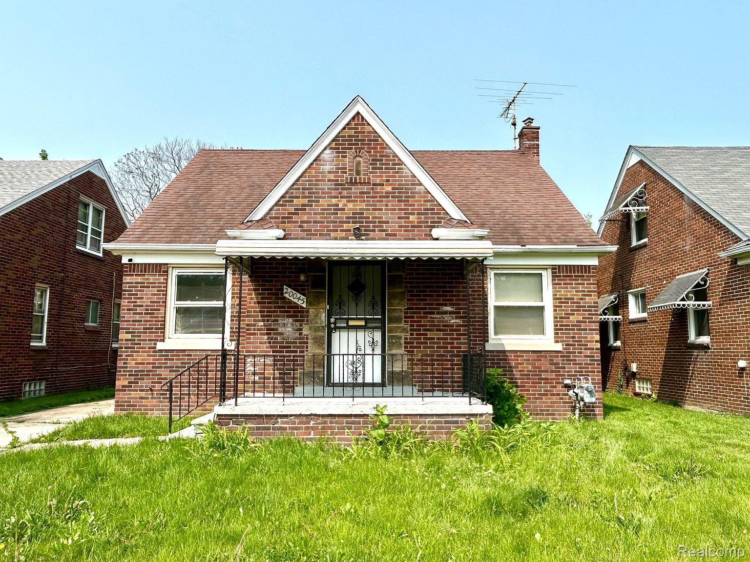 20045 Rogge St, Detroit, MI 48234 | MLS #20251003599 | Zillow