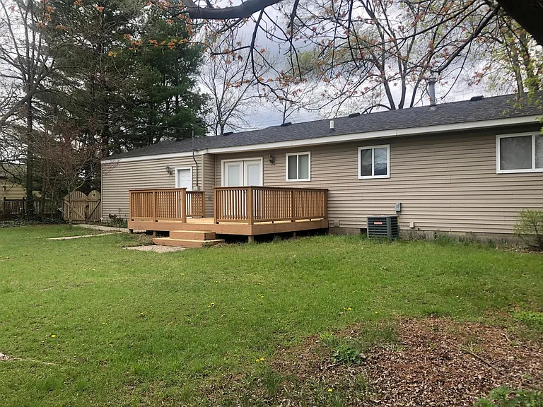 6746 John R Rd — Photo 4