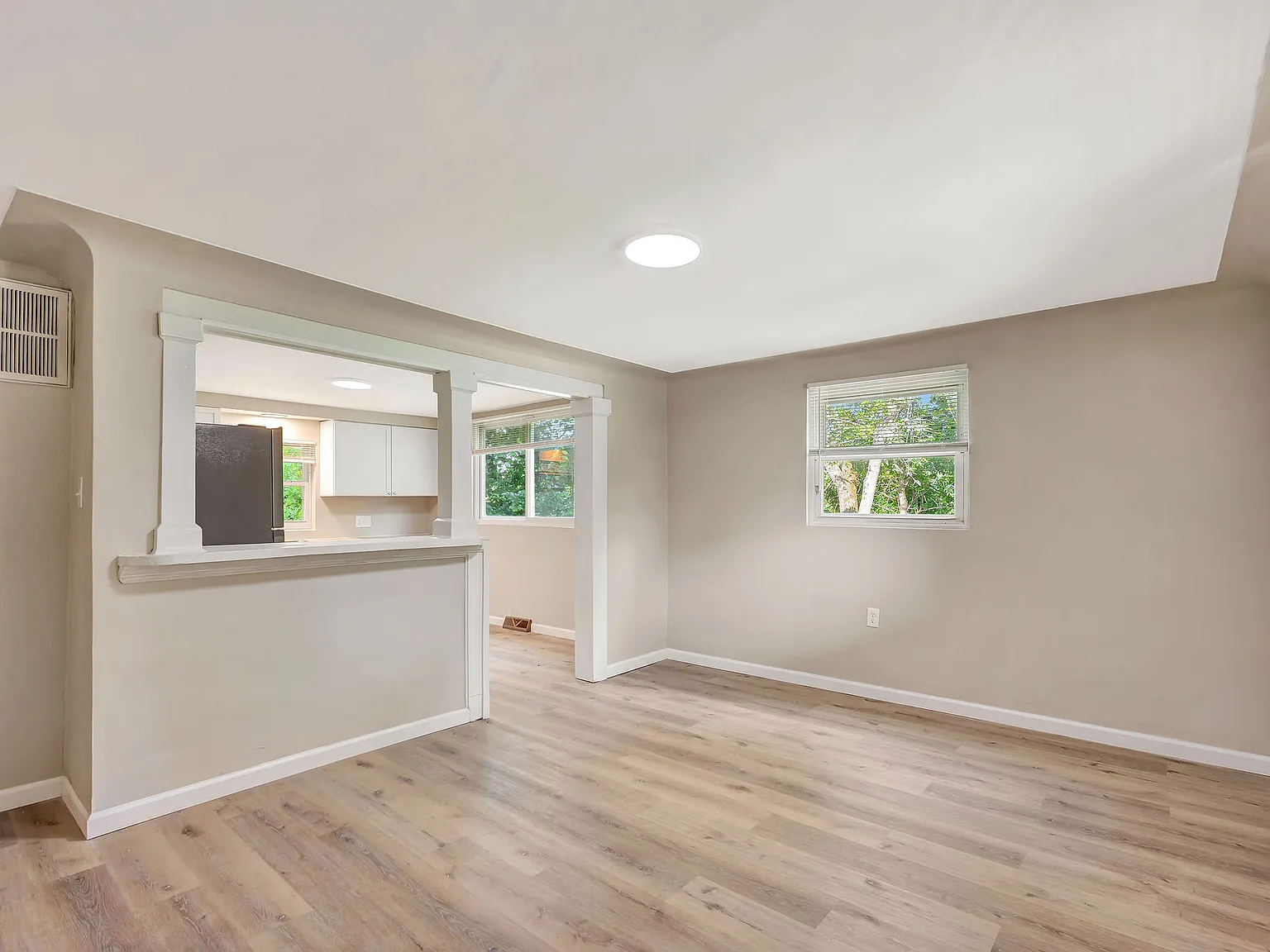 90 Miami Street - 1 — Photo 3