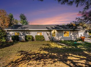 5475 Forteen Mile Ct NE, Rockford, MI 49341