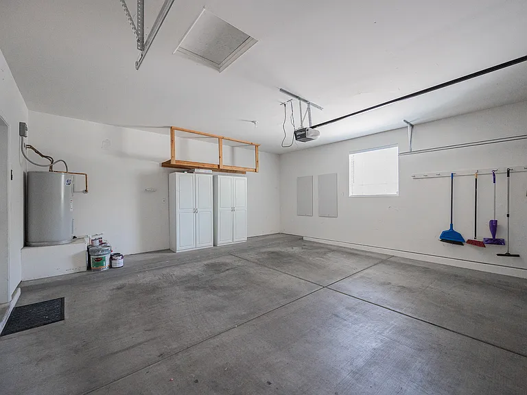 7422 S 27th Way — Photo 30