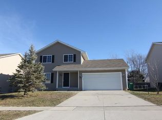 375 SE Cardinal Ln, Waukee, IA 50263