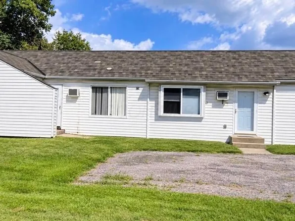 3184 Winding Creek Dr, Columbus, OH 43223