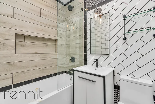 Rented by Rennit Inc. | media 15