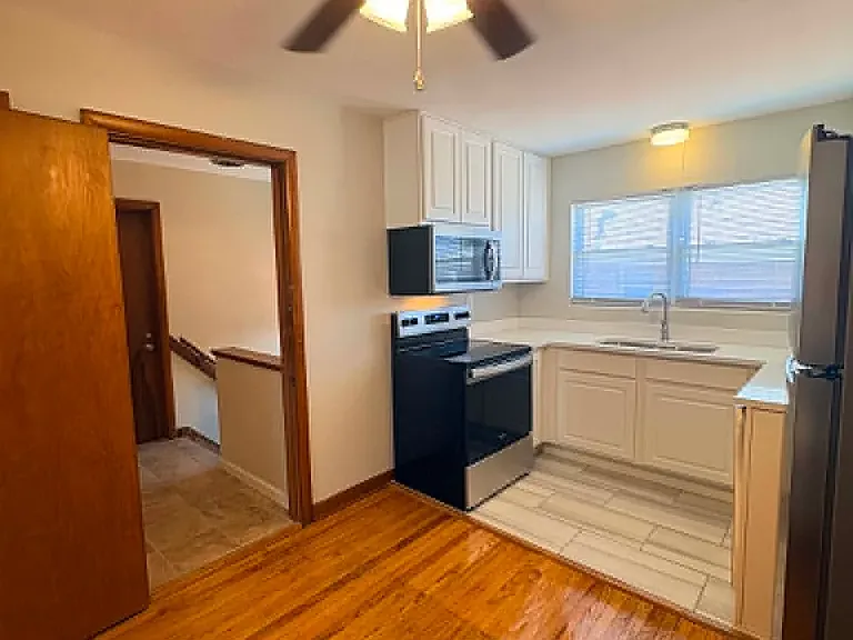 3815 Nanz Ave — Photo 17