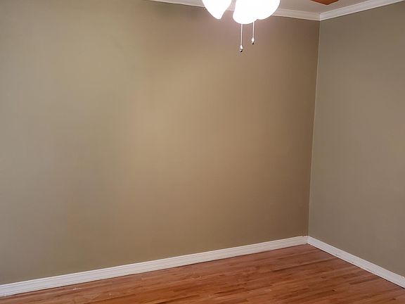 4th image of 97 Ramona Ave