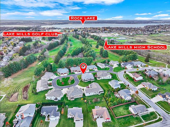 4th image of 860 Whispering Pines Cir